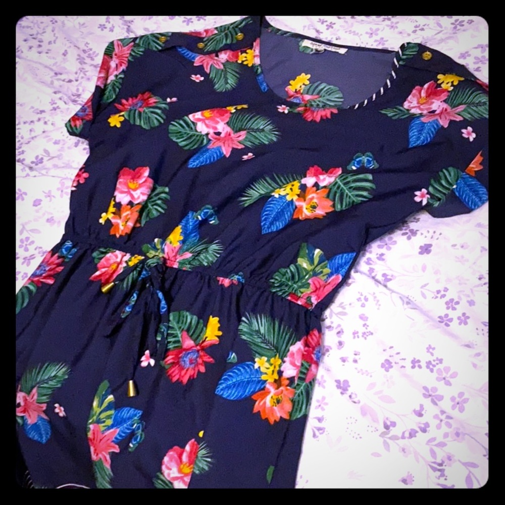 Super cute floral dress